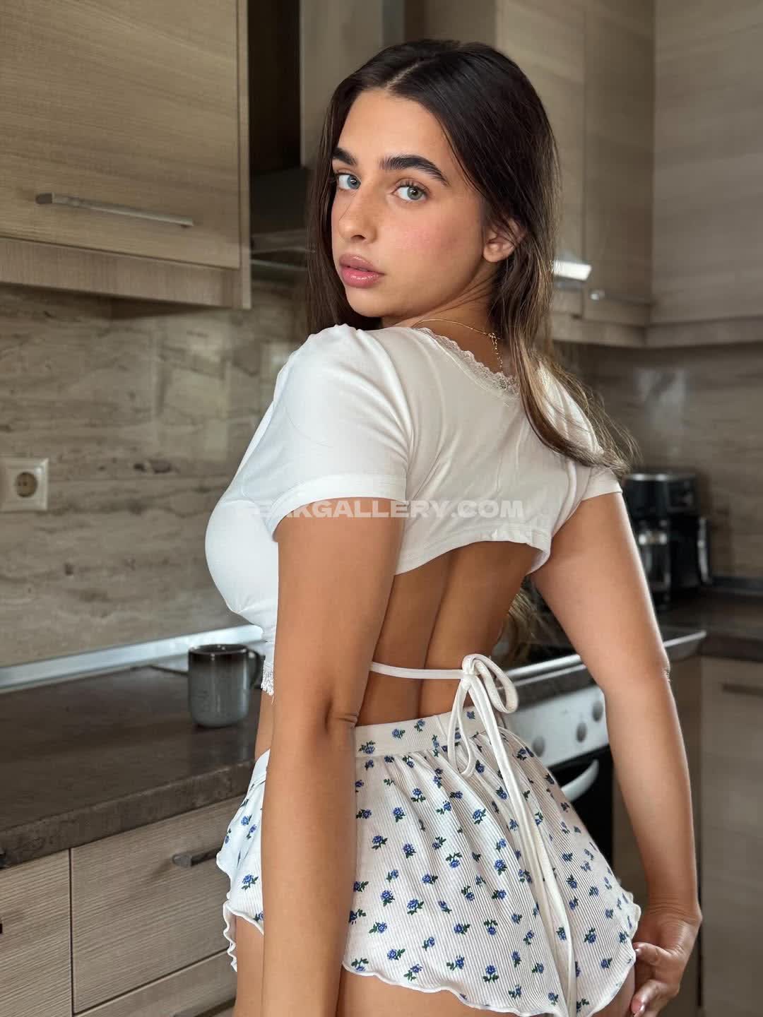 ___evasavagiou - #9377139