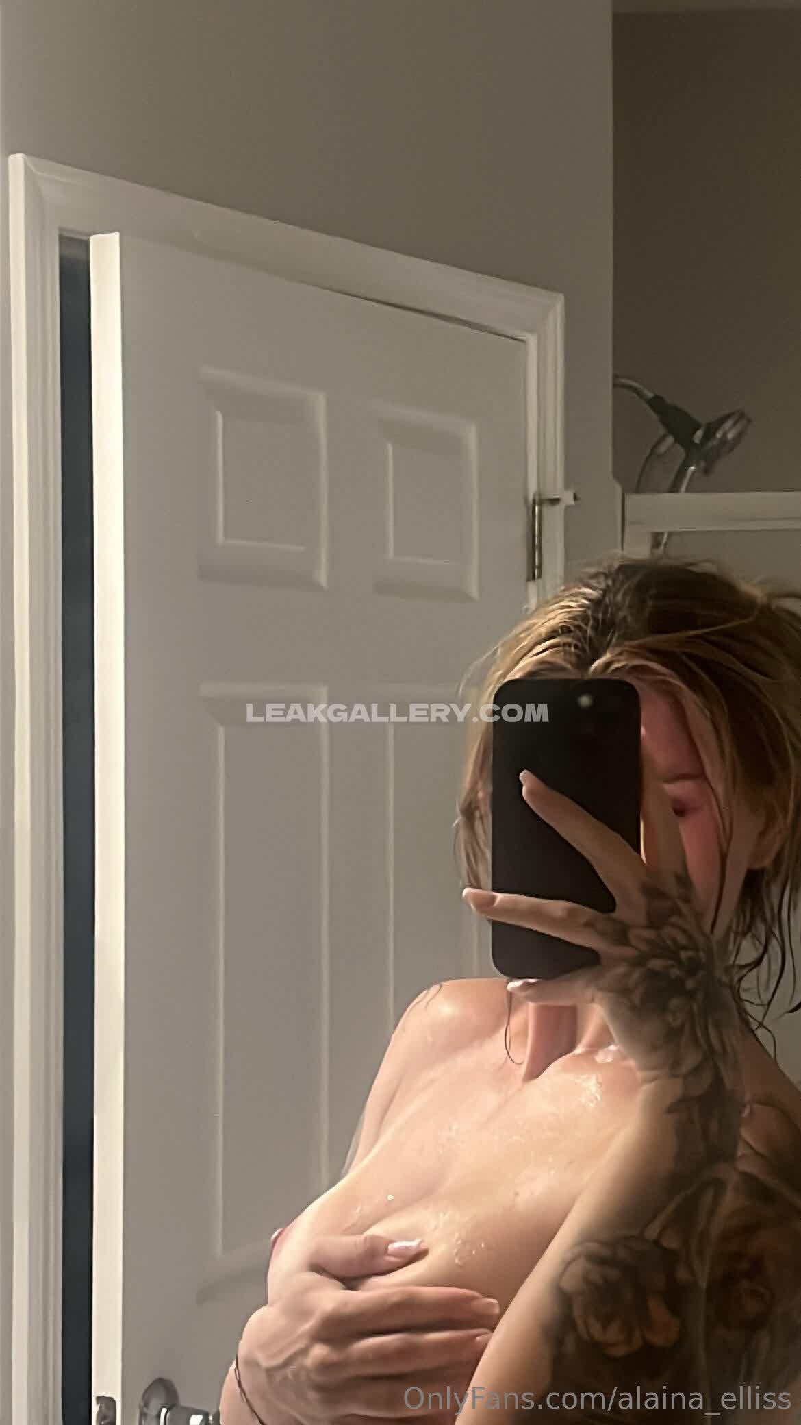 alainaeliss - #1109323