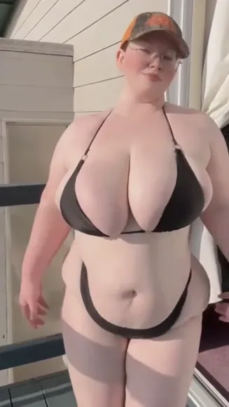 Ambersparklfree Black Bikini Twerk OnlyFans Video Leaked