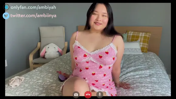 Ambiyah Pink Heart Pajamas Tease OnlyFans Video Leaked