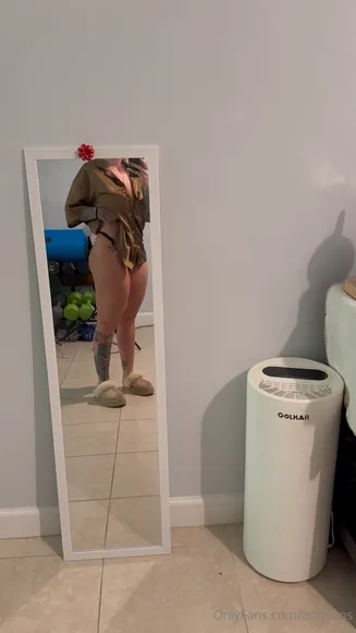 Ambjens Thong And Shirt Tease OnlyFans Video Leaked