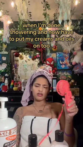 Aniyah Albino Towel Wrapped Topless OnlyFans Video Leaked