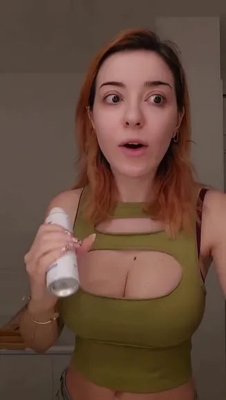 annitheduck - #9598595