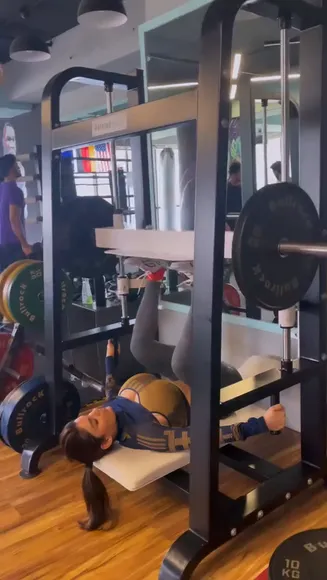 Anveshi25 Gym Bench Tease OnlyFans Video Leaked