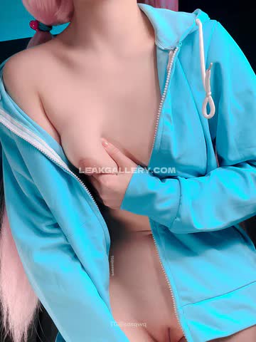 _ayameayame Titjob Tease In Hoodie OnlyFans Photo Leaked