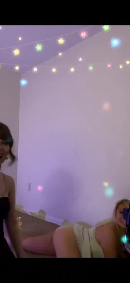 _carlifae_ White Dress Floor Pose OnlyFans Video Leaked