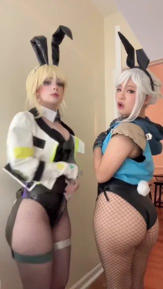 _carlifae_ Fishnet Stockings Bunny Pose OnlyFans Video Leaked
