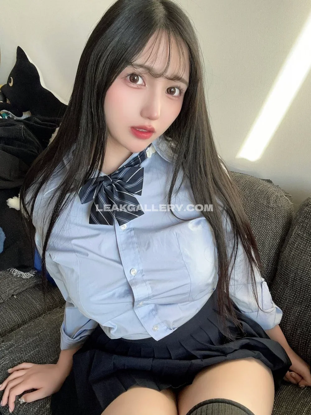 ちゆう エロ School Uniform Tease OnlyFans Photo Leaked