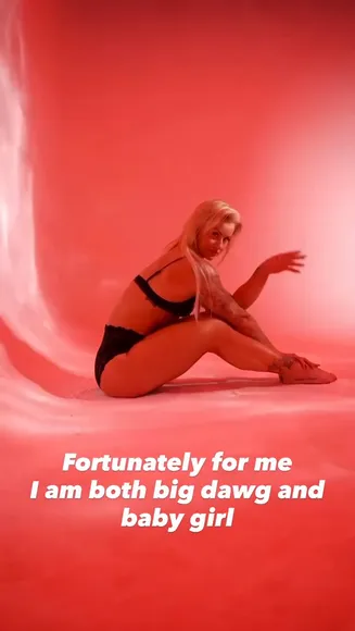 _dellespeegle_ Black Lingerie Pose OnlyFans Video Leaked