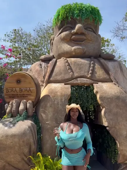 _ellietheempress_ Tight Mint Green Bikini OnlyFans Video Leaked