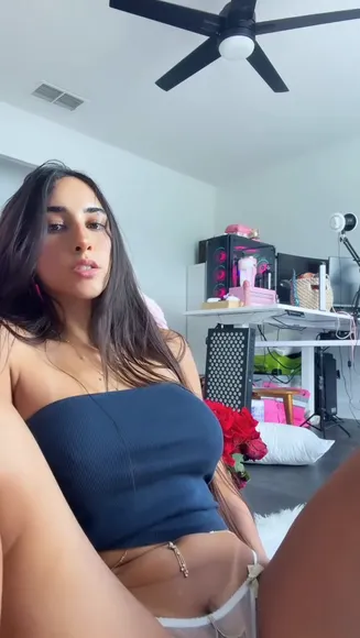 izzygreen - #12836978