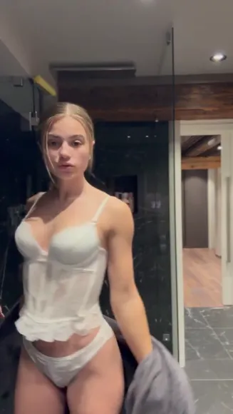 me_martiina - #2403054