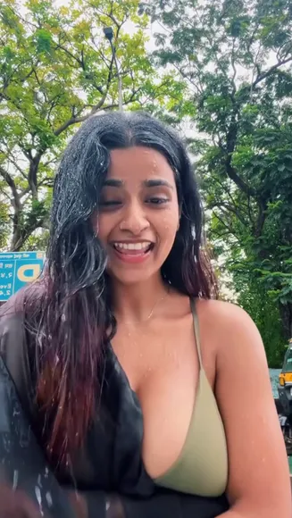 __suhuuu__ Wet Green Bra Tease OnlyFans Video Leaked
