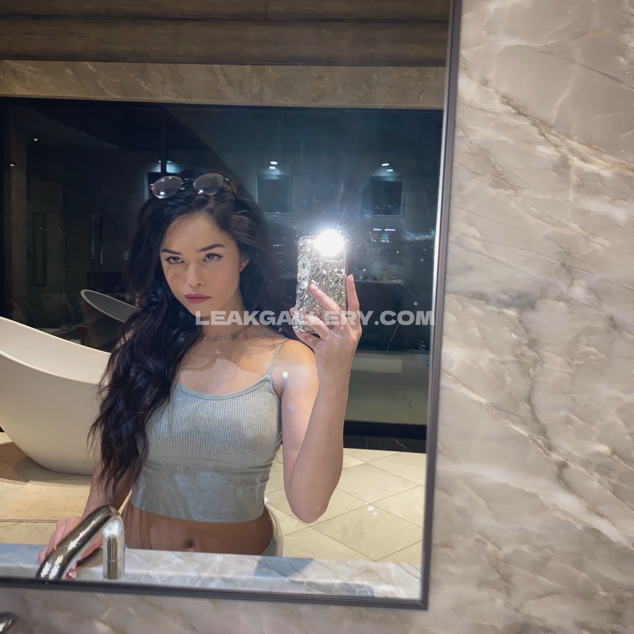 valkyrae - #2141307